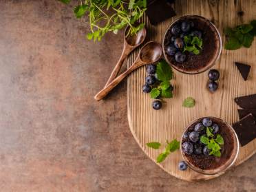 Dark chocolate and blueberry chia pudding